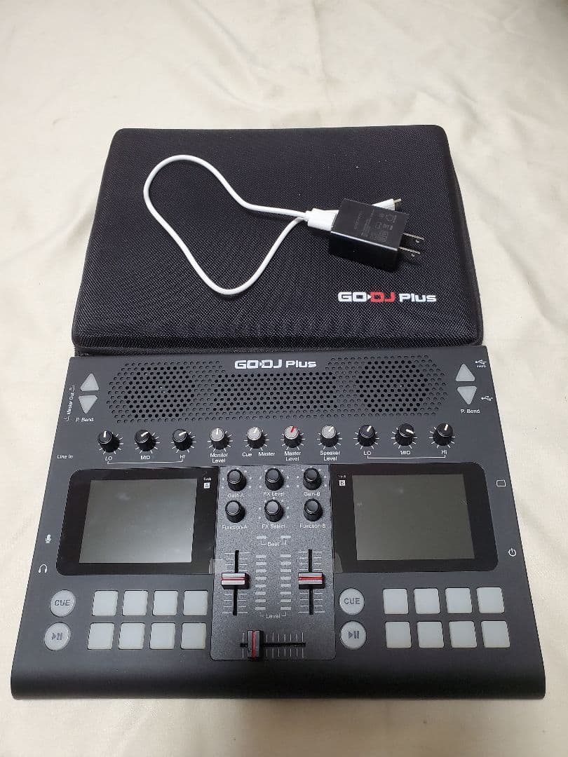 あ*く様 GODJ Plus/ゴーディジェイプラス 通電確認 現状品 すぐにDJが始められて、こんなに遊べる！GODJ PLUSのレビューと使い方