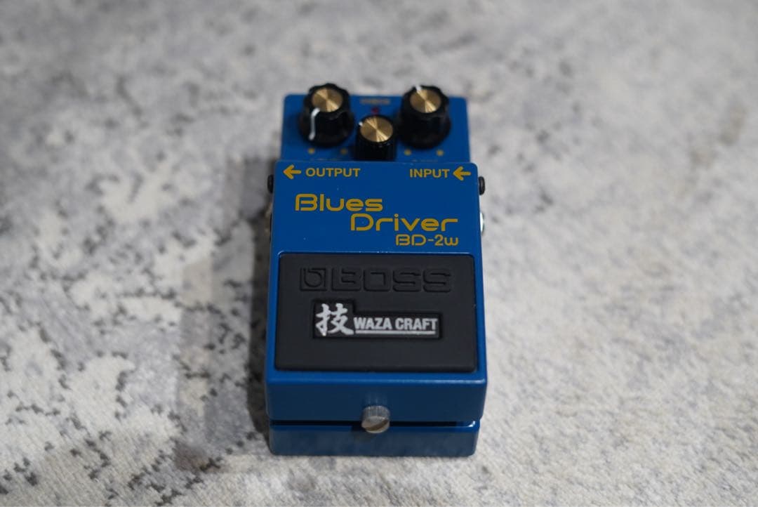 【即購入可】ブルースドライバー技クラフトBD-2W BOSS + ACアダプター Amazon | BOSS/BD-2W (J) Blues Driver［純正ACアダプター同時購入